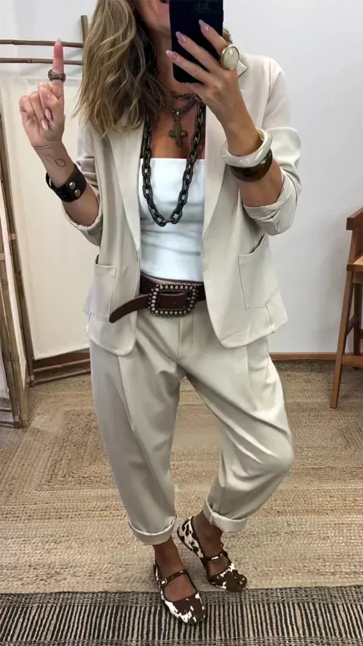 וירלה – סט חליפת לאונג' עם דש